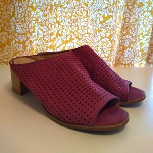 Journee Collection Ziff Sandal